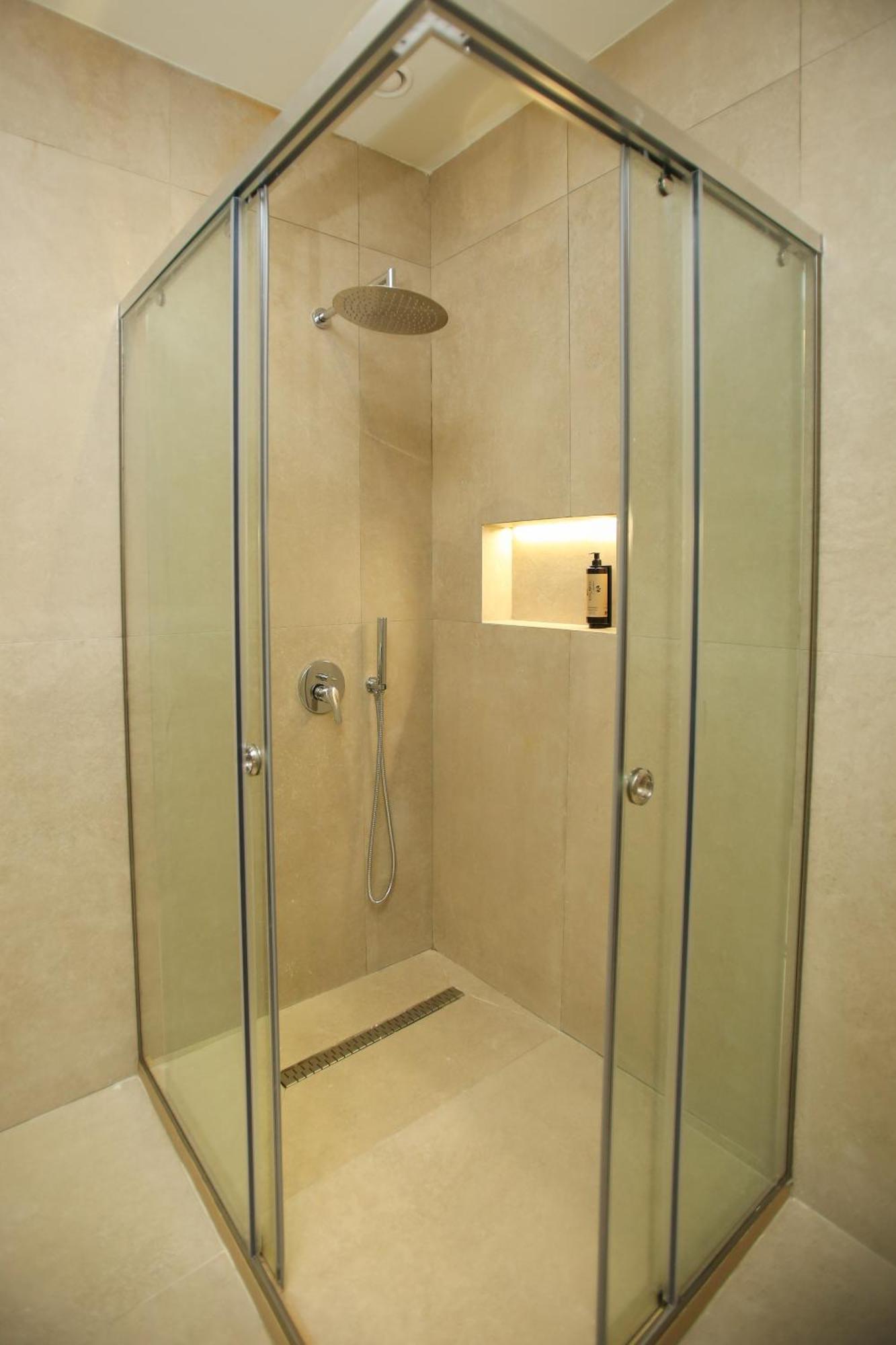 Hotel Brooklyn Avlonya Dış mekan fotoğraf