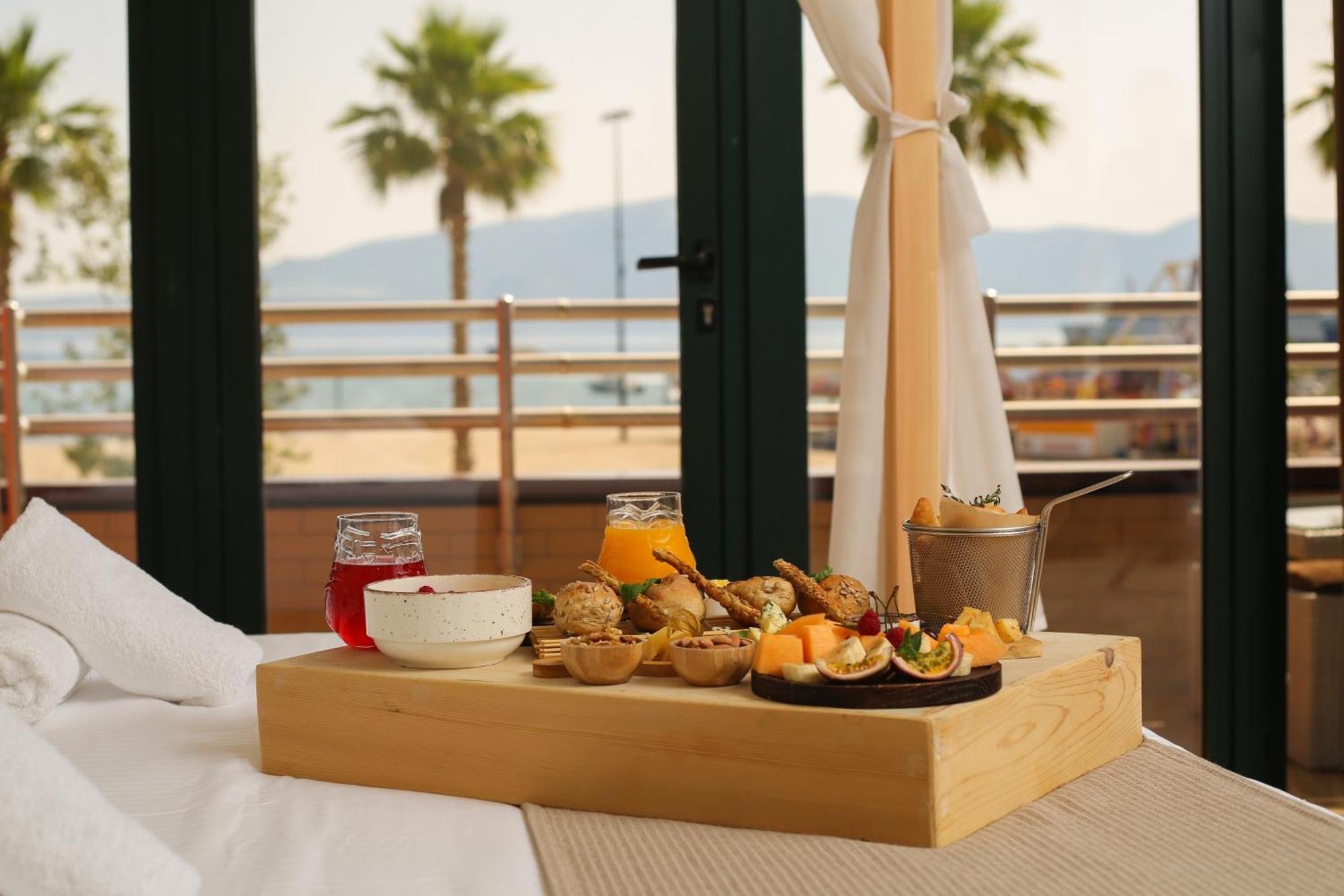 Hotel Brooklyn Avlonya Dış mekan fotoğraf