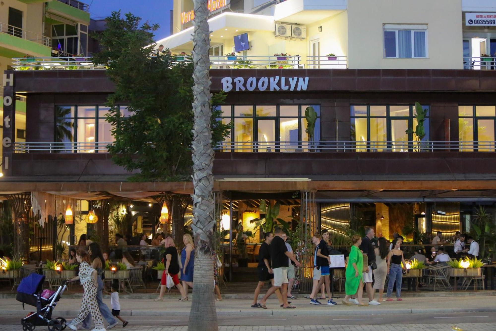 Hotel Brooklyn Avlonya Dış mekan fotoğraf